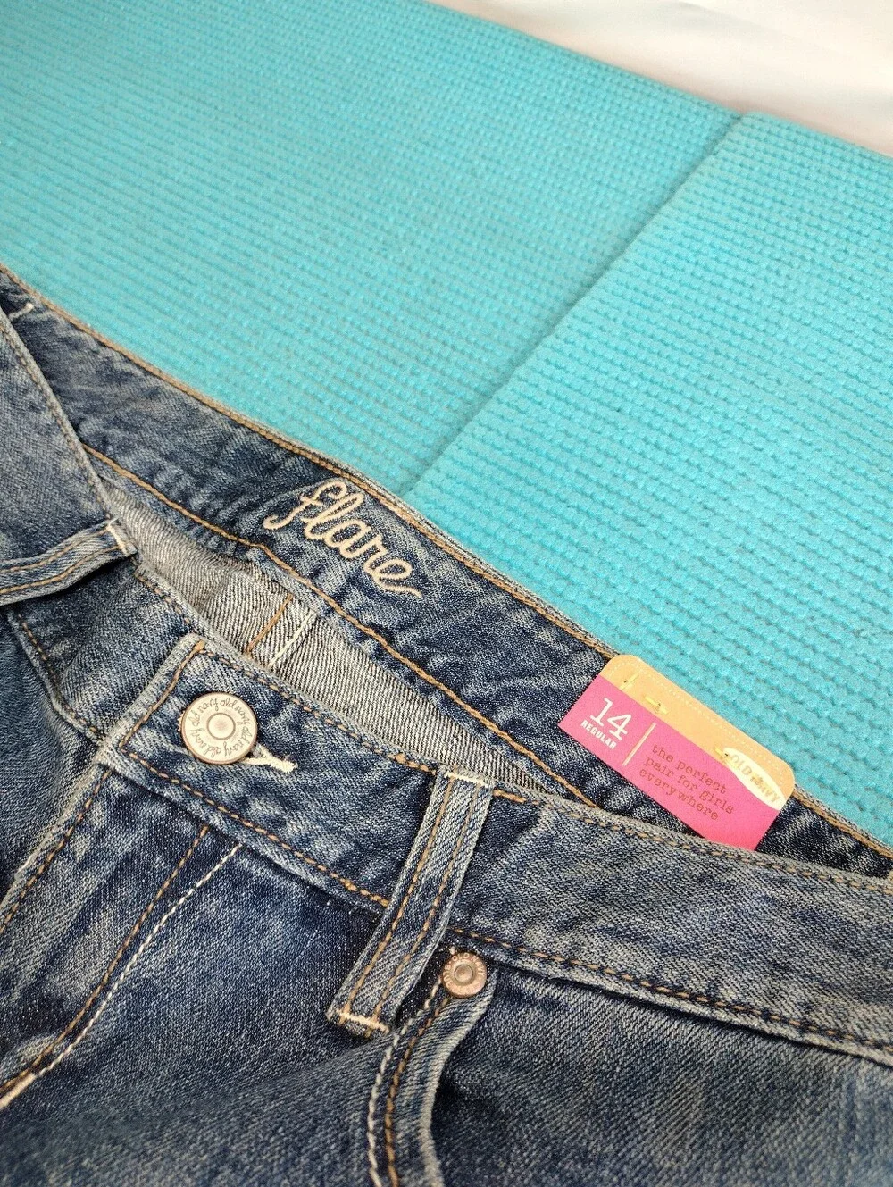 NWT Old Navy Girls Flare Stretch Jeans Adjustable - 14